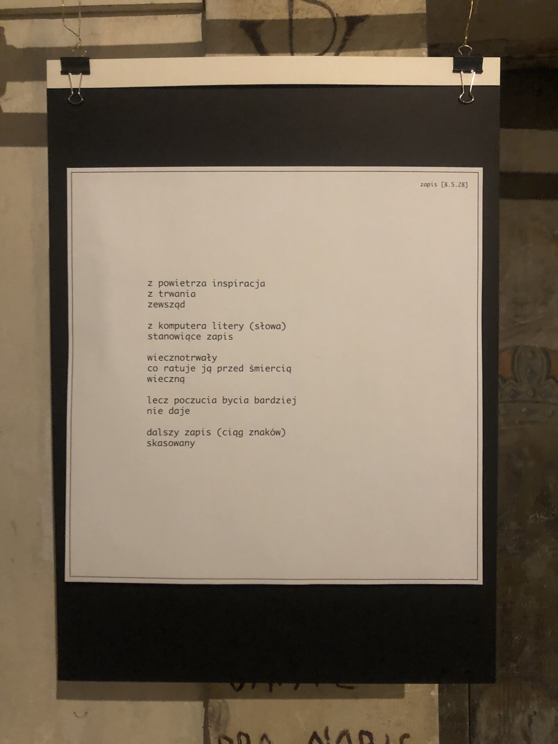 Wiersze z Wystawy (13) ⌖ ❡ [8.5.28](1) ° z powietrza (zapis)